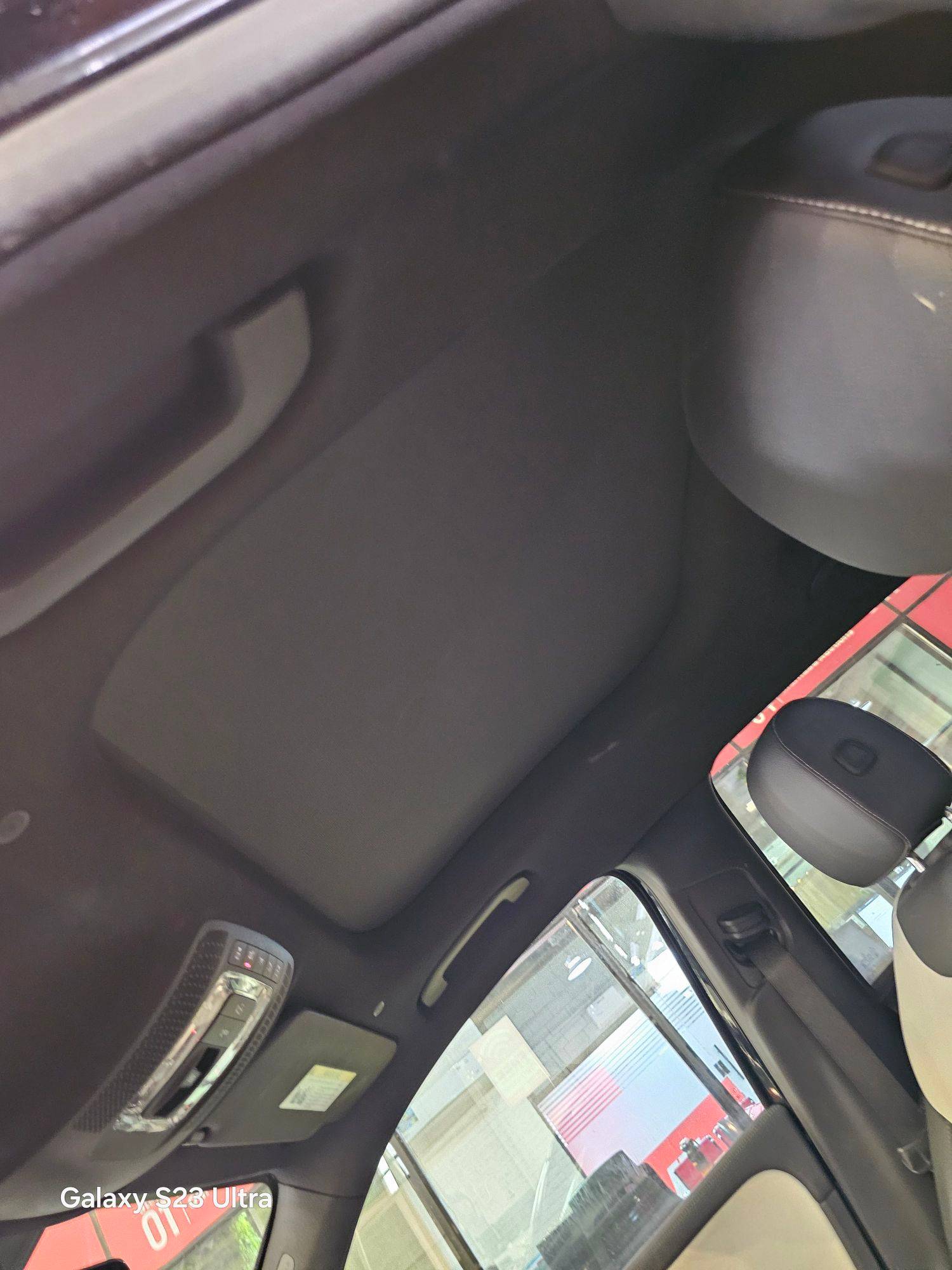 MERCEDES BENZ GLB 250 2023 - Marhaba Auction Used Cars - Image 10