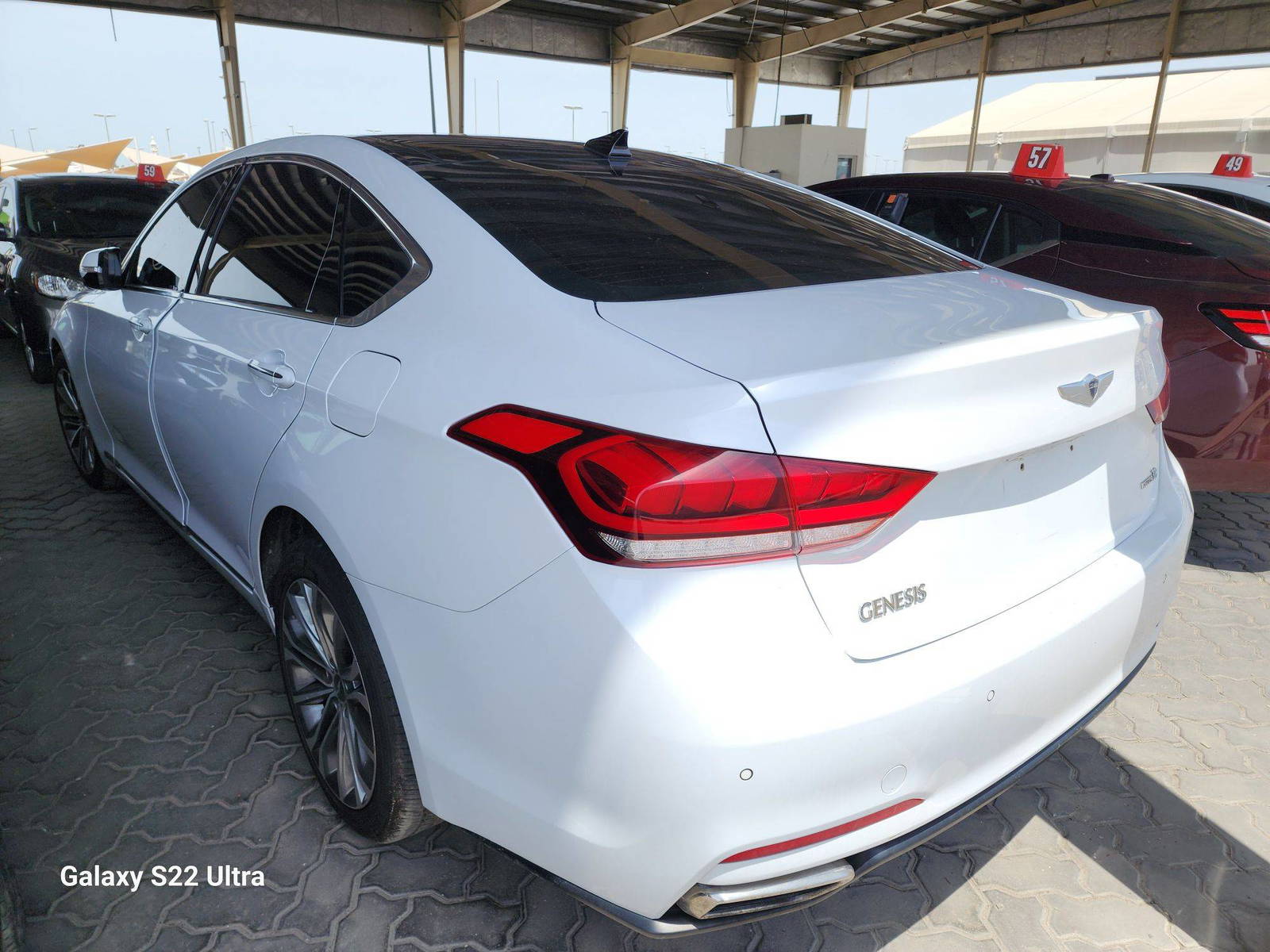 2015 HYUNDAI GENESIS — 101797 Miles — Lot 017238 - Marhaba Auctions Used Cars - Image 3
