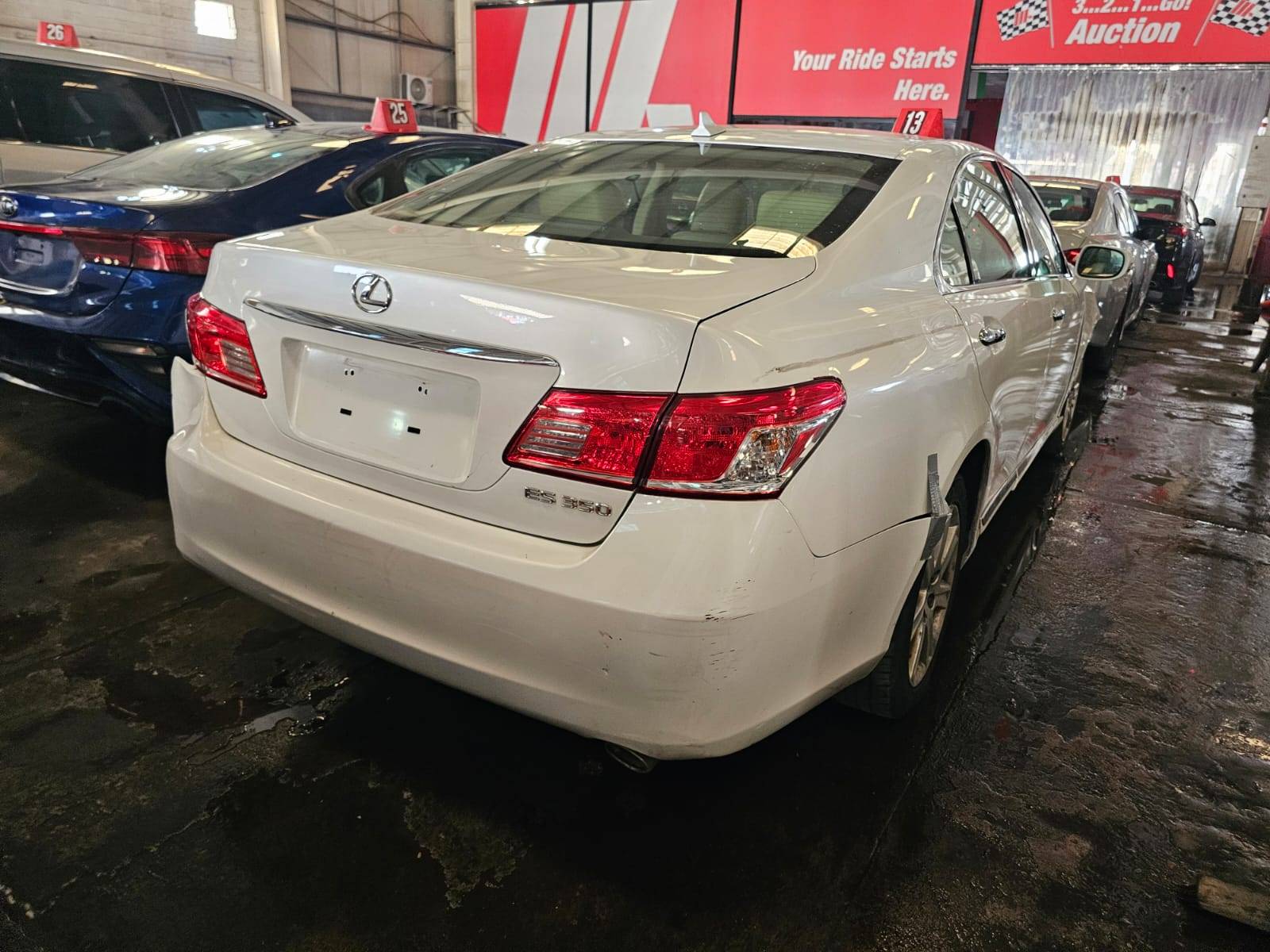 2011 LEXUS ES 350 — 193818 Miles — Lot 3B2465859 — Main - Marhaba Auctions Used Cars - Image 5