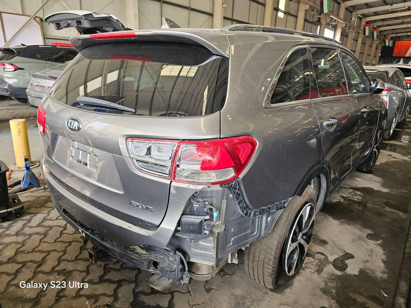 2016 KIA SORENTO — 166794 Miles — Lot 43677512 — Main - Marhaba Auctions Used Cars - Image 4