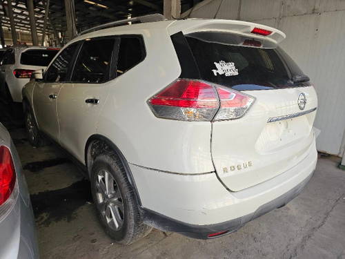 2016 NISSAN ROGUE at Marhaba Auctions