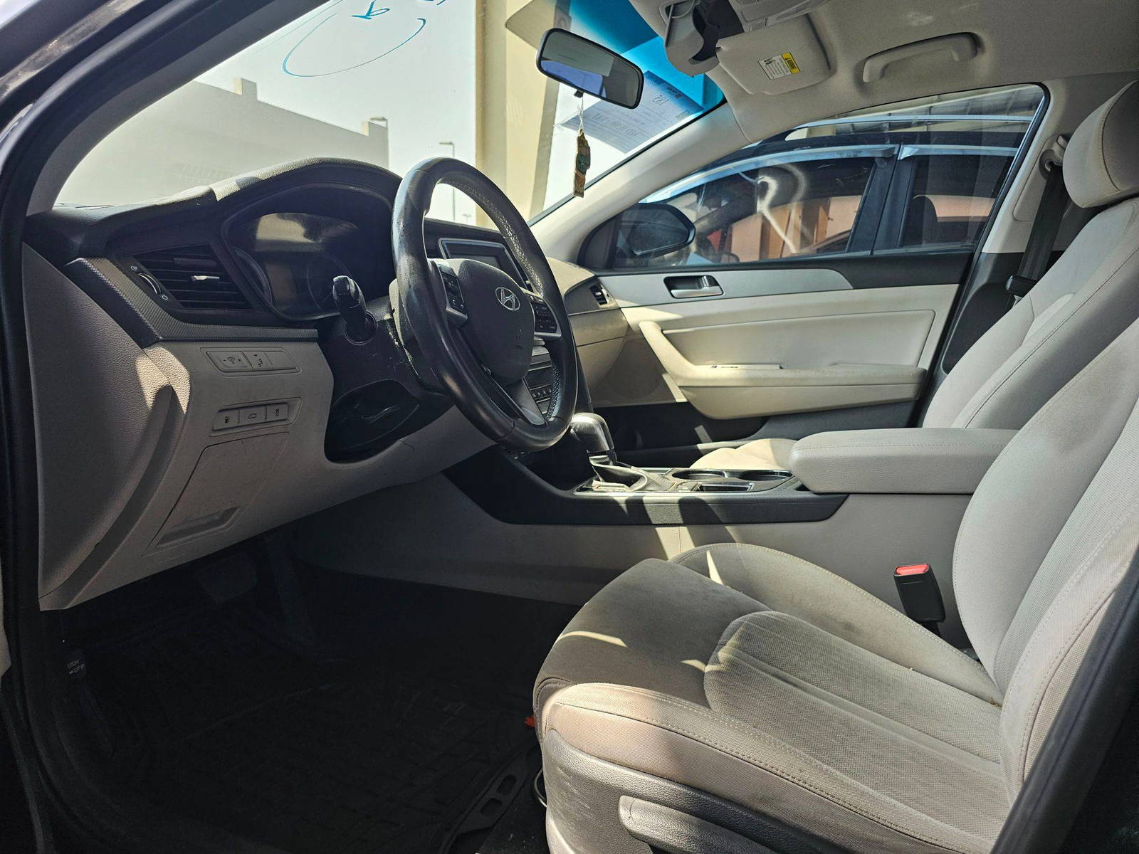 2019 HYUNDAI SONATA — 101100 Miles — Lot 3094817 — Ind. 12 - Marhaba Auctions Used Cars - Image 8