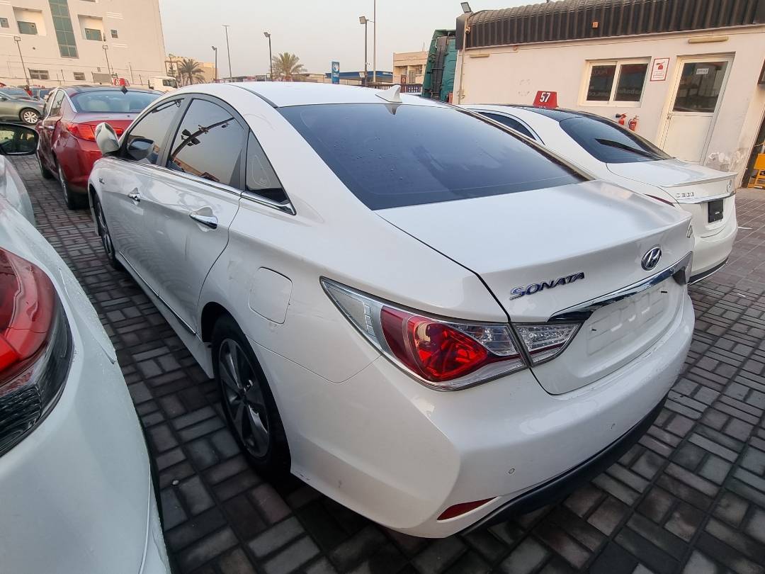 2012 HYUNDAI SONATA — 250243 KM — Lot 2104587 — Main - Marhaba Auctions Used Cars - Image 5