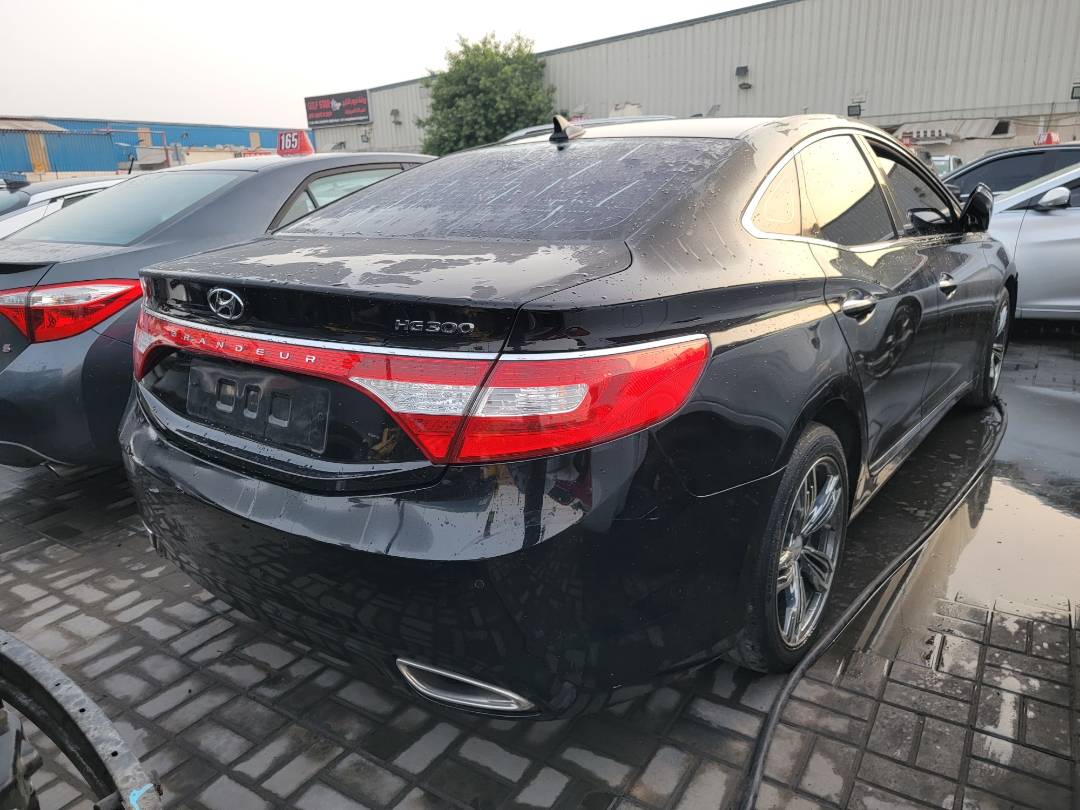 2012 HYUNDAI GRANDEUR — 136248 KM — Lot BCA145512 — Main - Marhaba Auctions Used Cars - Image 5