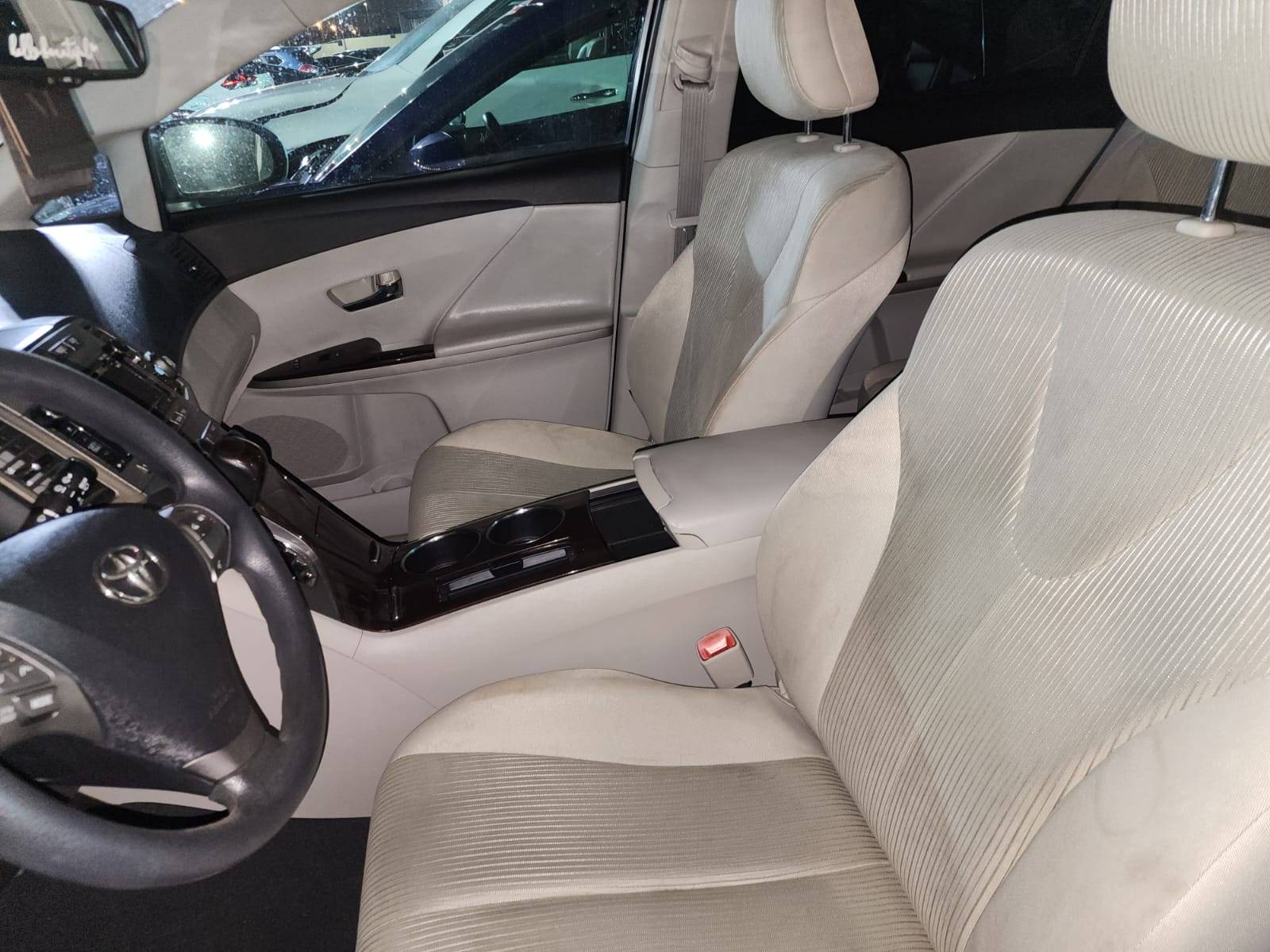 2011 TOYOTA VENZA — 137320 Miles — Lot 94171355 — Souq - Marhaba Auctions Used Cars - Image 11