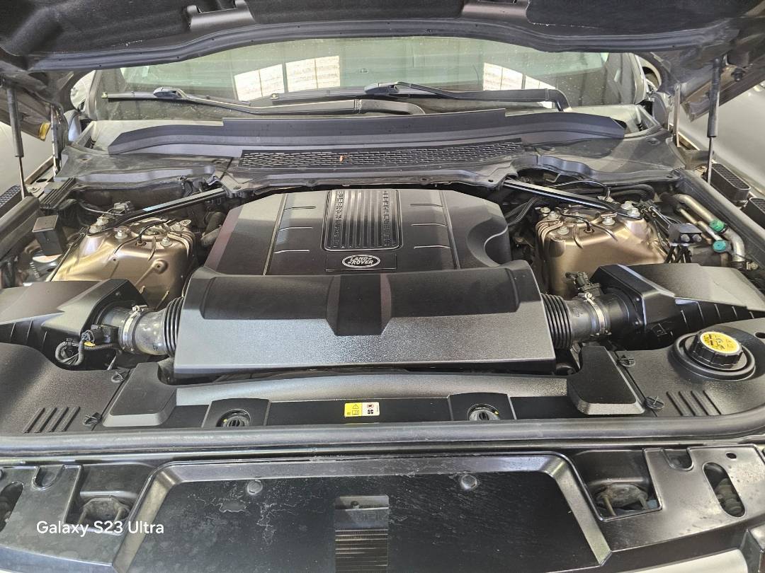 LAND ROVER RANGE ROVER SPORT 2015 - Marhaba Auction Used Cars - Image 12