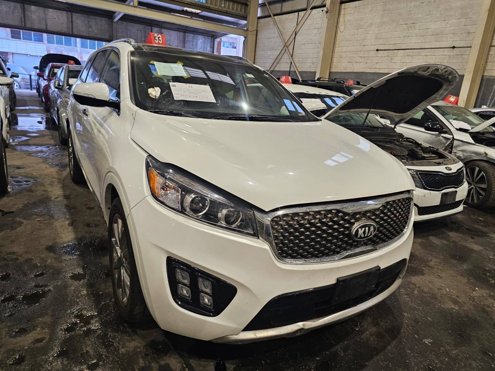 2018 KIA SORENTO — 122608 Miles — Lot 98981695 — Souq - Marhaba Auctions Used Cars - Image 4