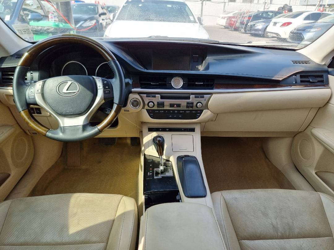2013 LEXUS ES 350 — 135699 Miles — Lot 215478 — Ind. 12 - Marhaba Auctions Used Cars - Image 8