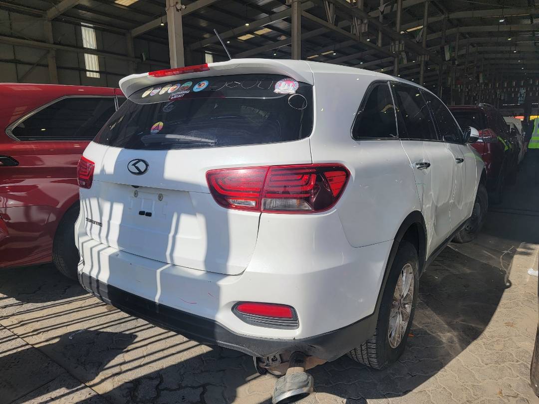 2020 KIA SORENTO — 127492 KM — Lot 667279 — Main - Marhaba Auctions Used Cars - Image 4