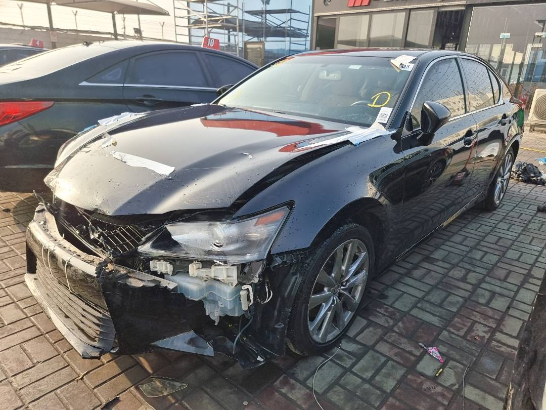 2014 LEXUS GS 350 — 188019 Miles — Lot 5042003 — Ind. 12 - Marhaba Auctions Used Cars - Image 4