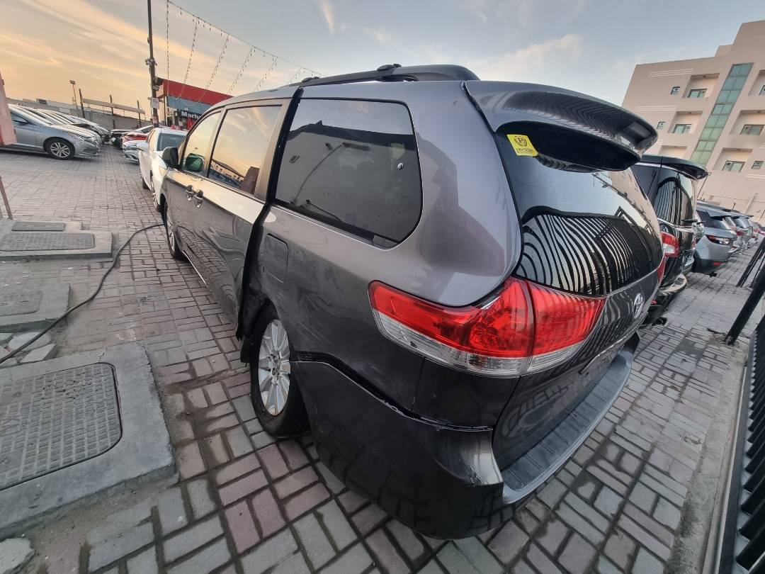 TOYOTA SIENNA 2014 - Marhaba Auction Used Cars - Image 5
