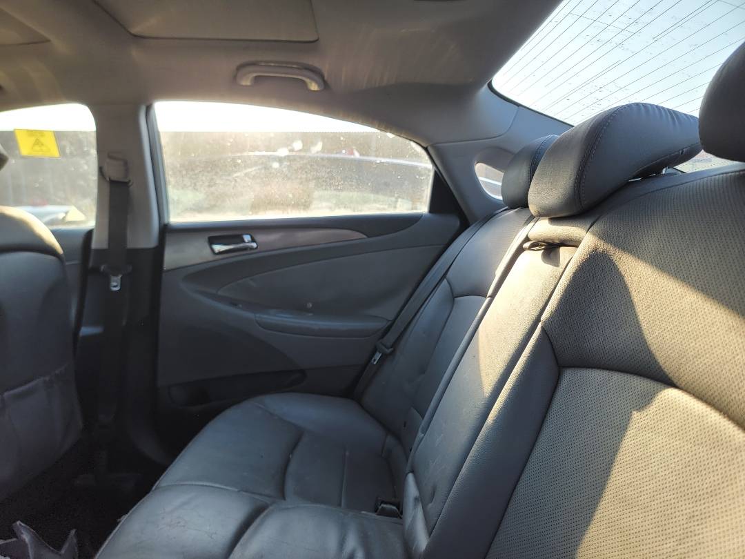 2015 HYUNDAI SONATA — 126356 Miles — Lot 119670 — Main - Marhaba Auctions Used Cars - Image 7