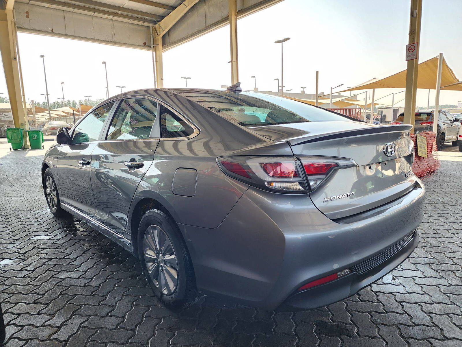 2017 HYUNDAI SONATA — 164208 Miles — Lot 764977 — Souq - Marhaba Auctions Used Cars - Image 3