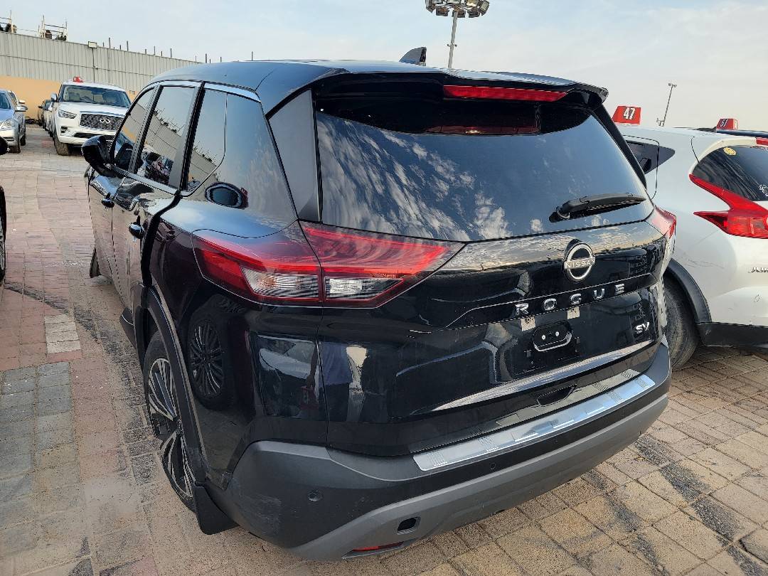 NISSAN ROGUE