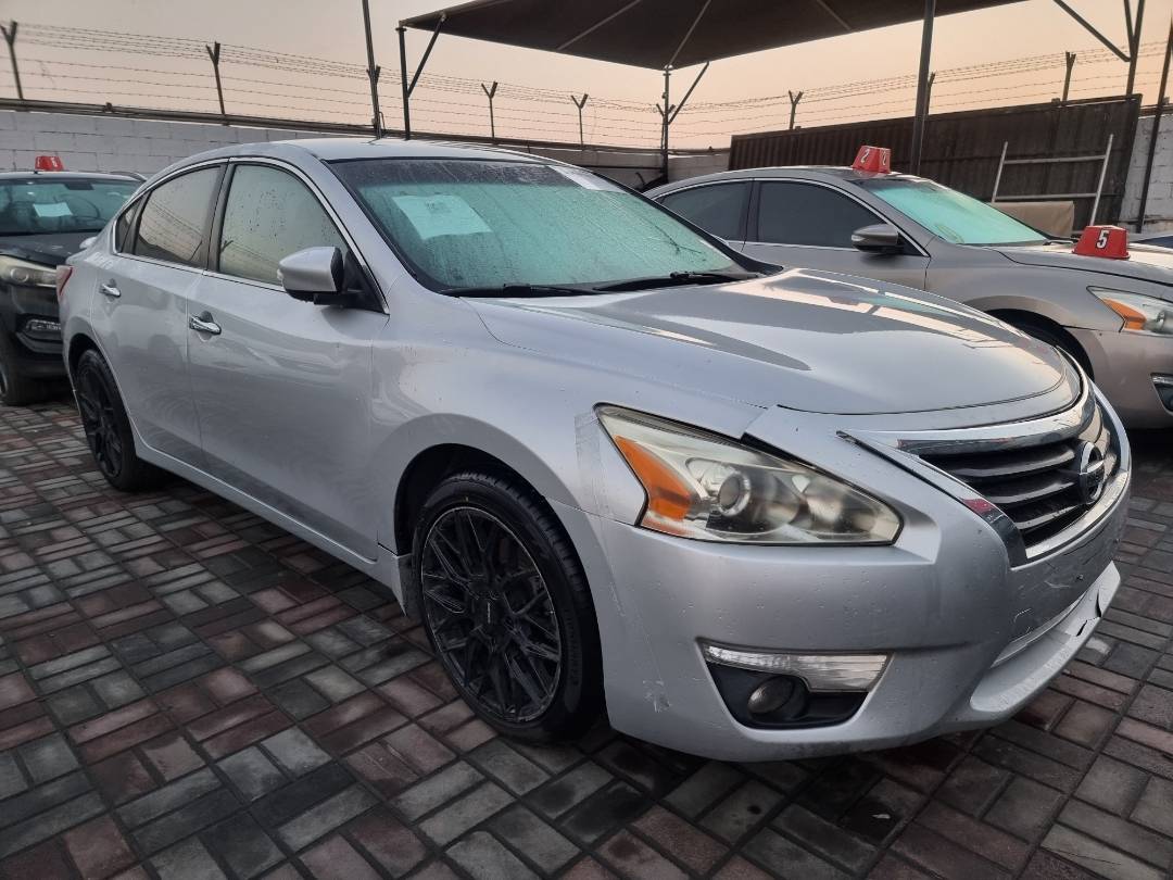 2013 NISSAN ALTIMA — 218416 Miles — Lot 125478 — Souq - Marhaba Auctions Used Cars - Image 3