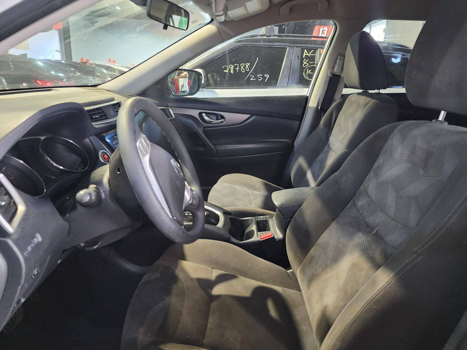 2016 NISSAN ROGUE — 184873 Miles — Lot 40556500 — Al Quoz - Marhaba Auctions Used Cars - Image 9