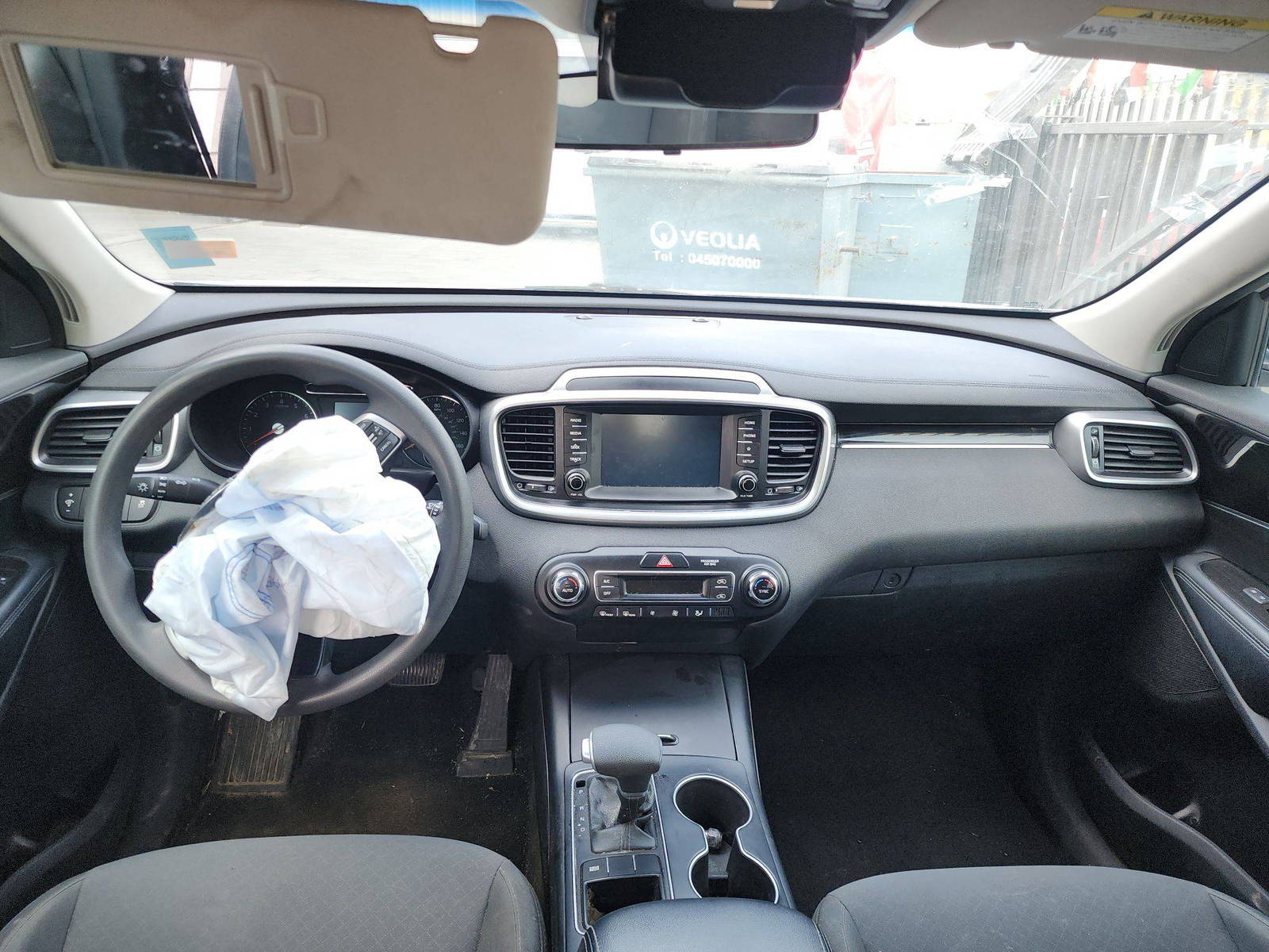 KIA SORENTO 2019 - Marhaba Auction Used Cars - Image 8