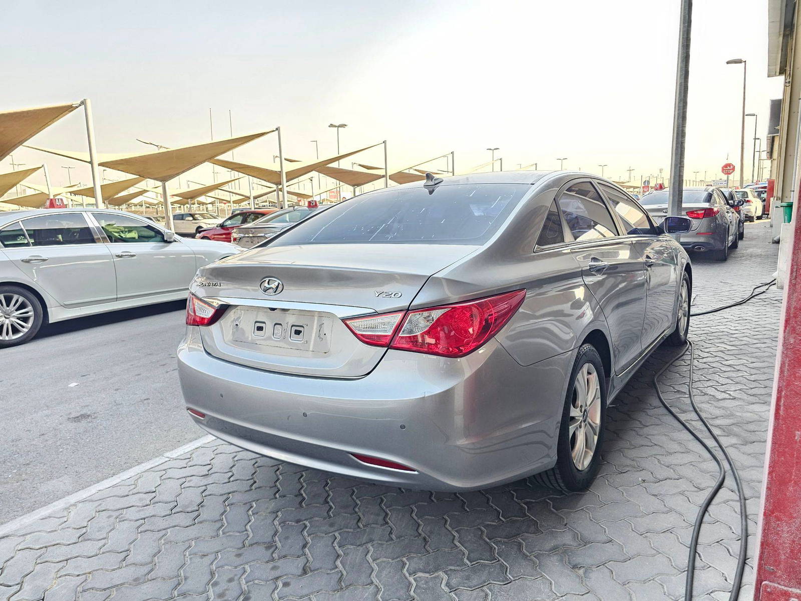 2010 HYUNDAI SONATA — 89969 KM — Lot BAA019307 — Souq - Marhaba Auctions Used Cars - Image 3