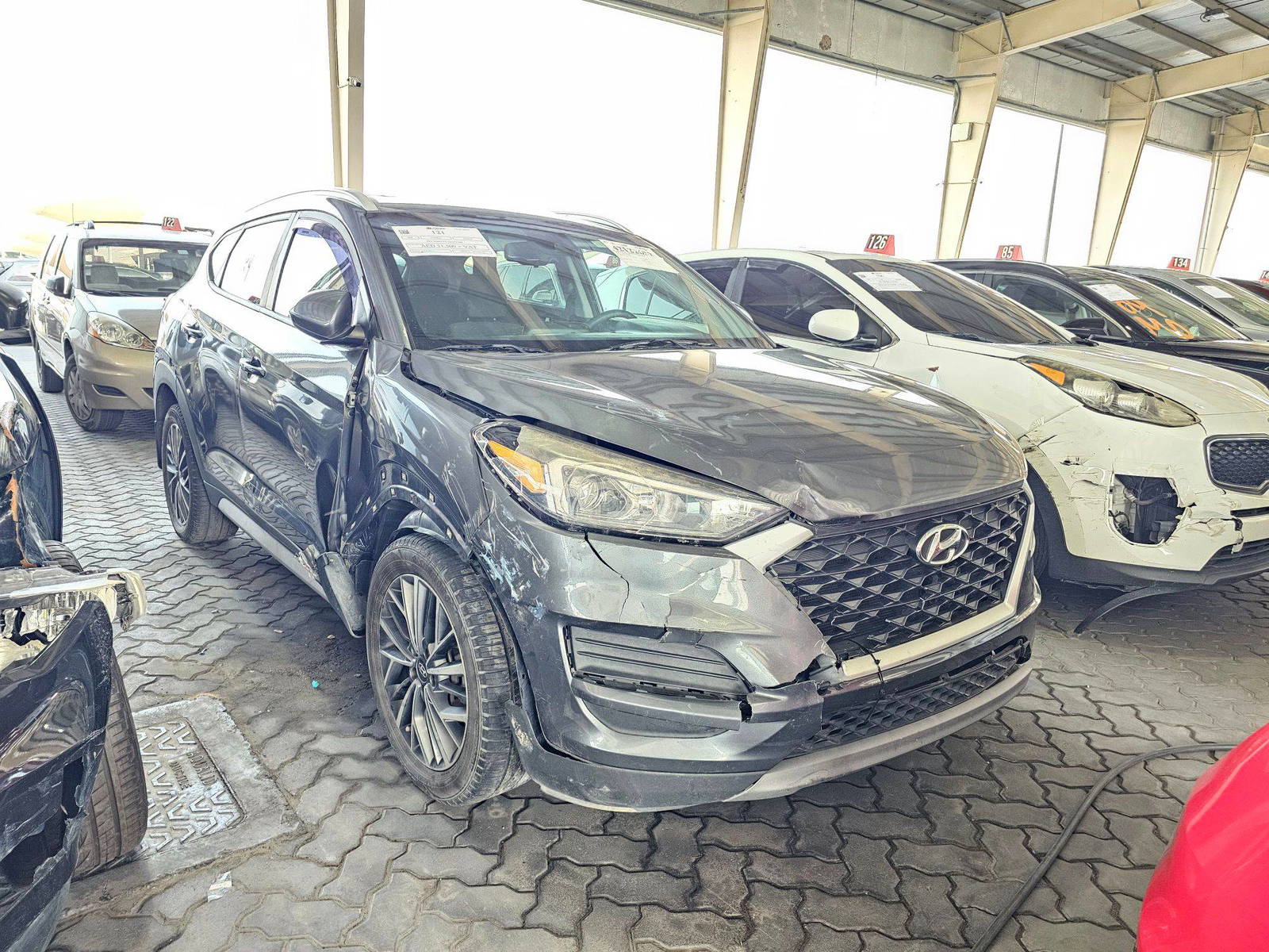 2019 HYUNDAI TUCSON — 121823 Miles — Lot 42122632 — Main - Marhaba Auctions Used Cars - Image 4