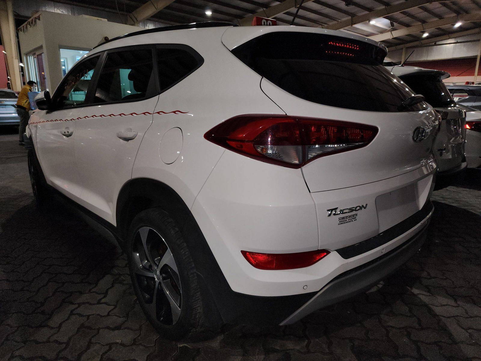 2017 HYUNDAI TUCSON — 28086 Miles — Lot 38023131 - Marhaba Auctions Used Cars - Image 3