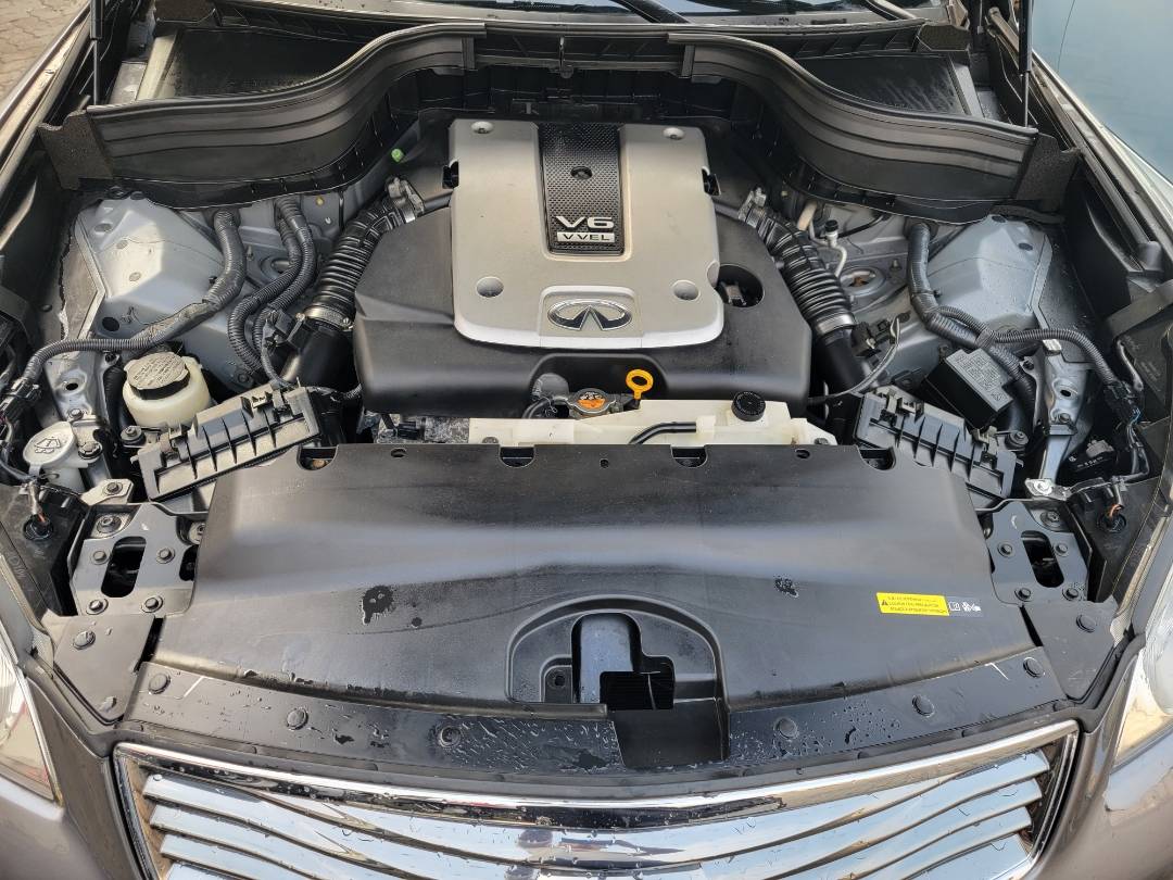 2014 INFINITI QX50 — 156504 KM — Lot EM440011 — Main - Marhaba Auctions Used Cars - Image 10