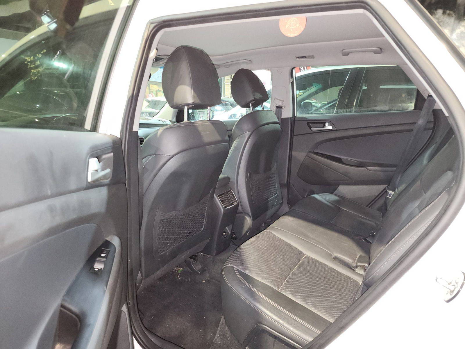 2019 HYUNDAI TUCSON — 103063 KM — Lot 43925185 — Main - Marhaba Auctions Used Cars - Image 7