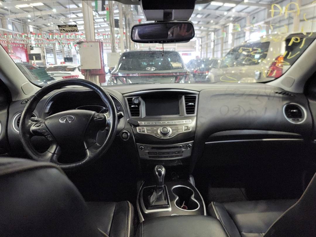 2019 INFINITI QX60 — 164407 KM — Lot 12167755 — Souq - Marhaba Auctions Used Cars - Image 8