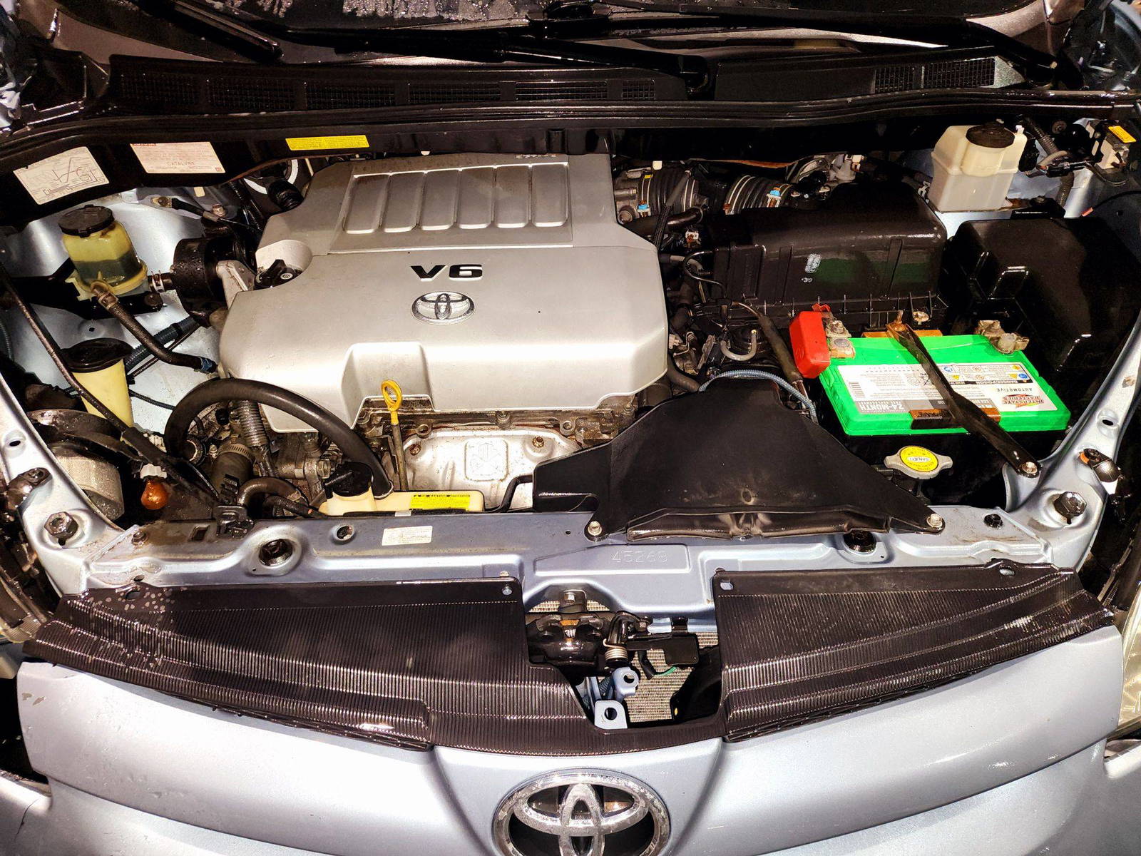 2007 TOYOTA SIENNA — 220710 Miles — Lot 40500769 — Souq - Marhaba Auctions Used Cars - Image 11