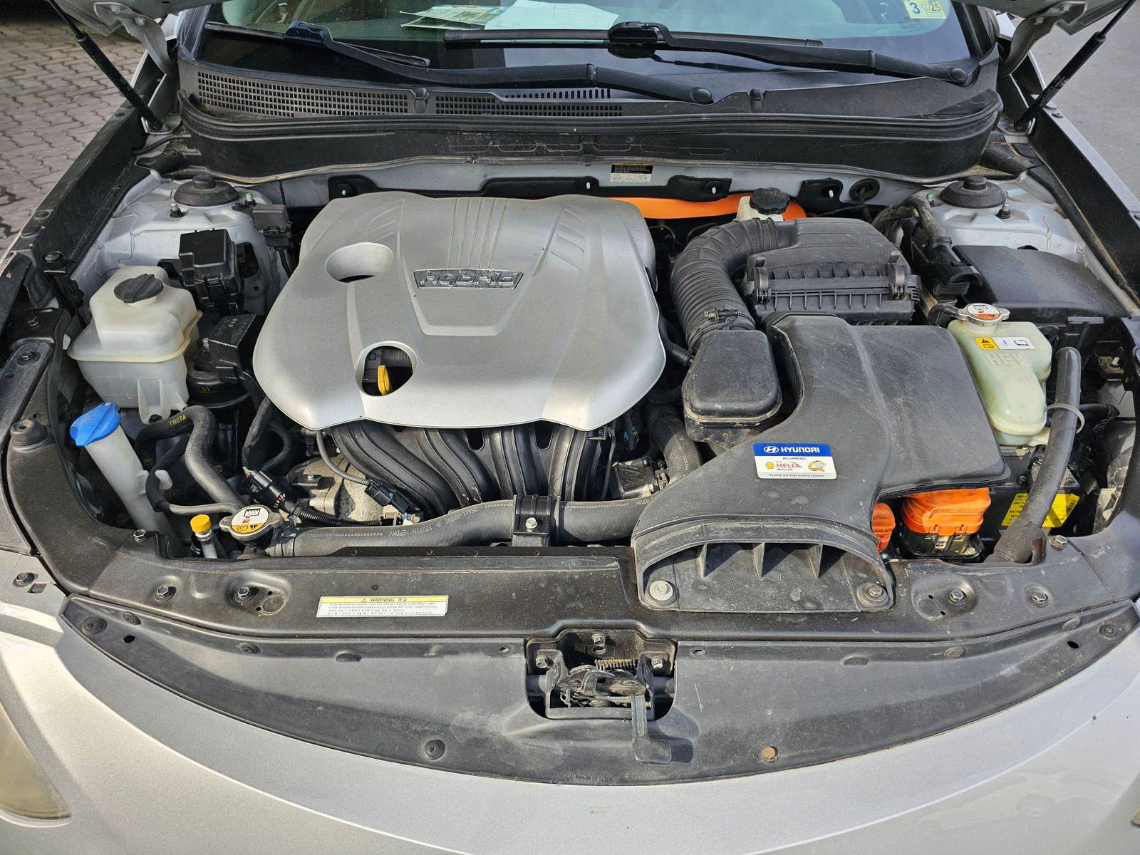2012 HYUNDAI SONATA — 173096 Miles — Lot 4CA043644 — Souq - Marhaba Auctions Used Cars - Image 11
