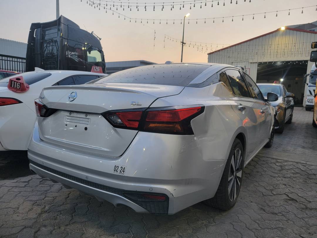 2020 NISSAN ALTIMA — 66033 Miles — Lot 163965 — Main - Marhaba Auctions Used Cars - Image 3