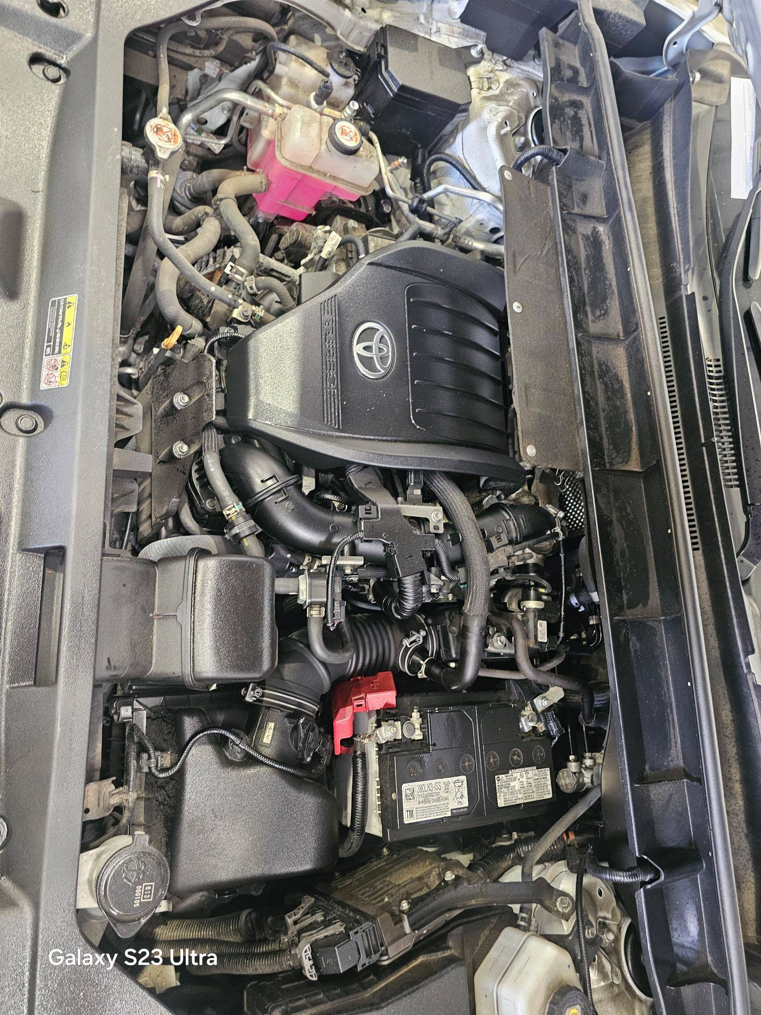 TOYOTA HIGHLANDER 2023 - Marhaba Auction Used Cars - Image 12