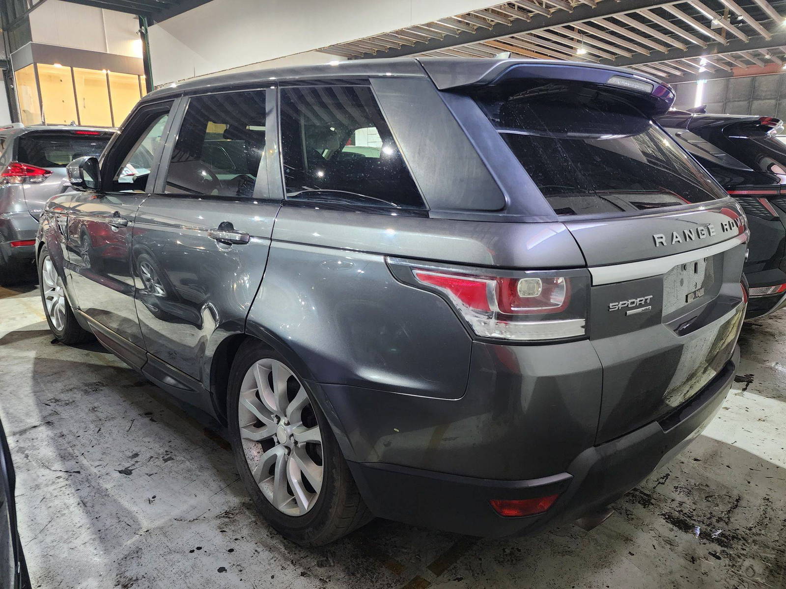 LAND ROVER RANGE ROVER SPORT 2015 - Marhaba Auction Used Cars - Image 5