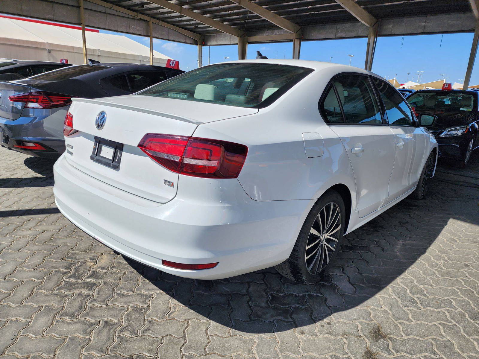 2016 VOLKSWAGEN JETTA — 117884 Miles — Lot M291041 - Marhaba Auctions Used Cars - Image 7
