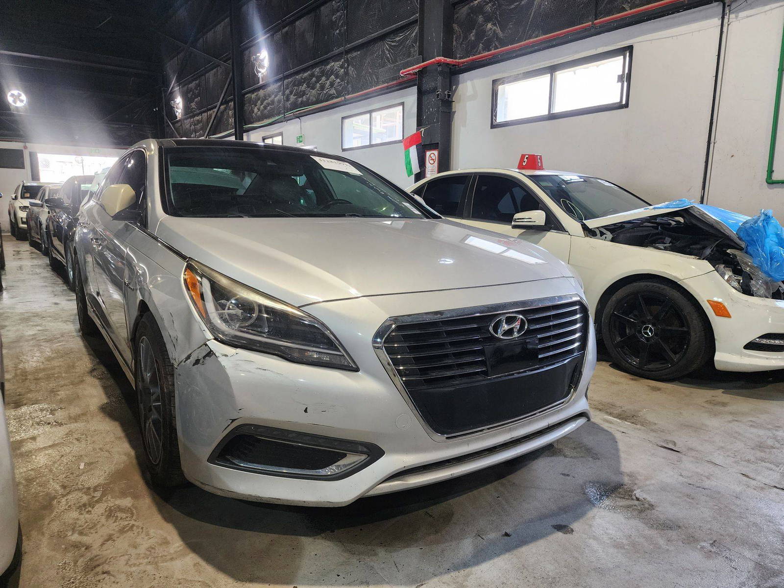 2016 HYUNDAI SONATA — 129429 Miles — Lot 41281991 — Main - Marhaba Auctions Used Cars - Image 4
