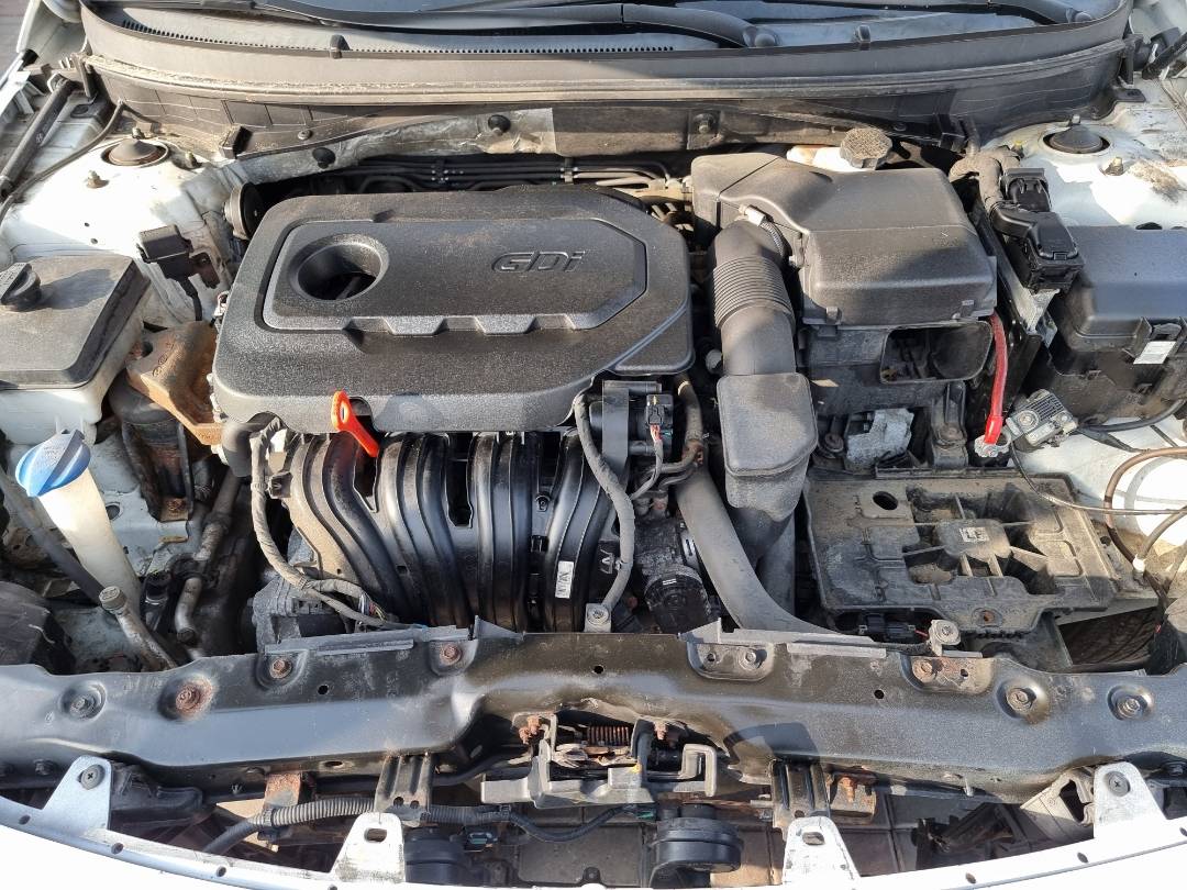 2015 HYUNDAI SONATA — 76865 Miles — Lot 125487 — Souq - Marhaba Auctions Used Cars - Image 9