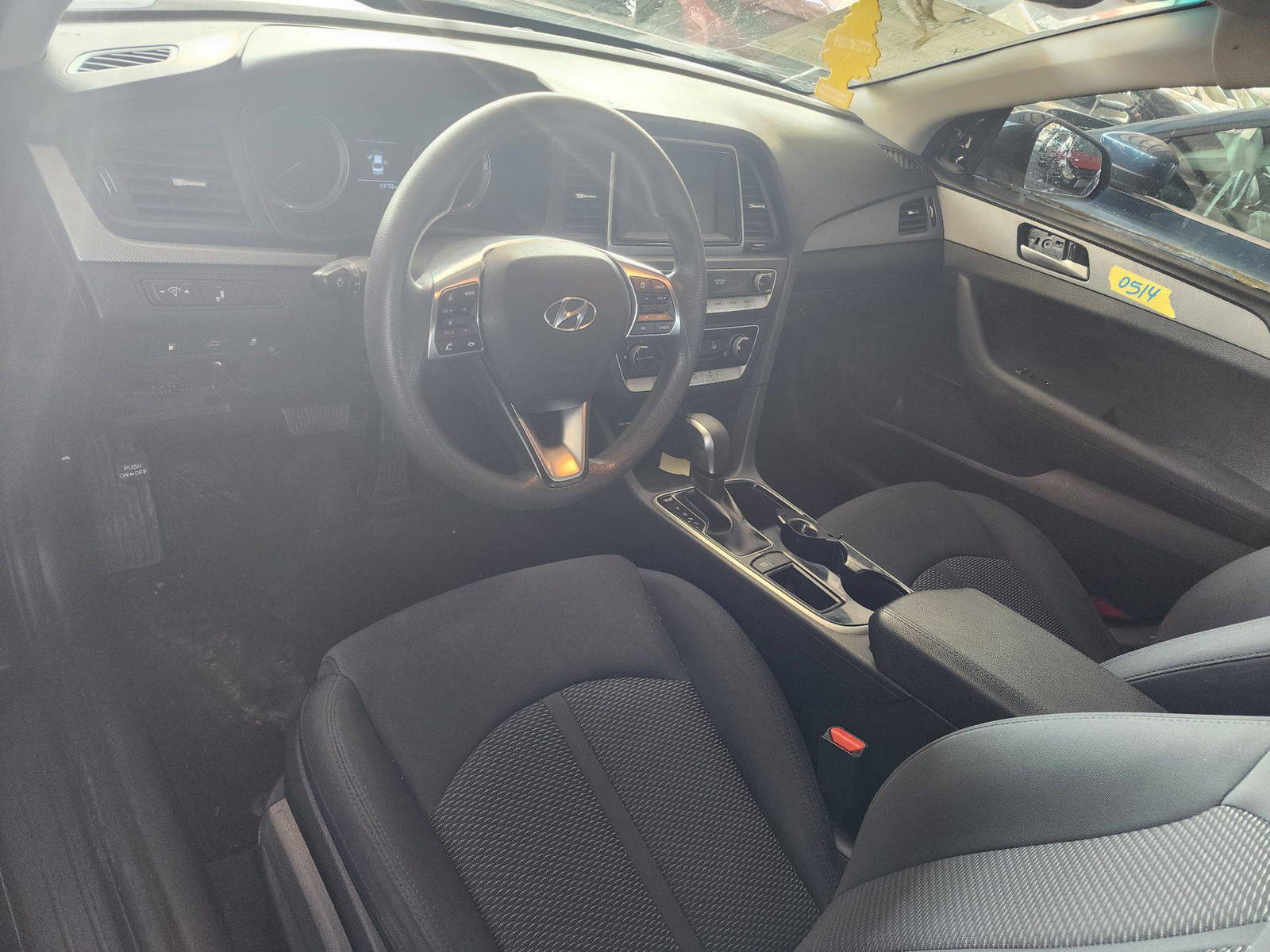 2018 HYUNDAI SONATA — 83152 Miles — Lot 37298113 - Marhaba Auctions Used Cars - Image 4