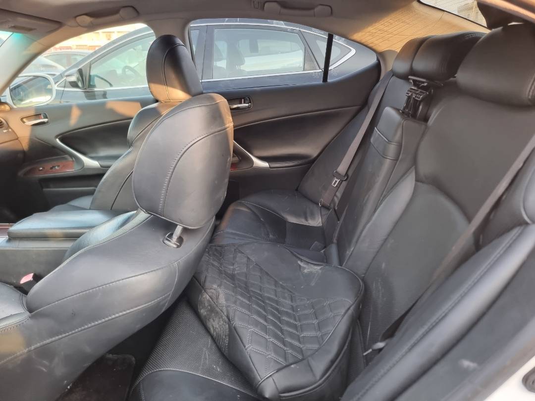 2008 LEXUS IS 250 — 240889 Miles — Lot 125487 — Souq - Marhaba Auctions Used Cars - Image 7