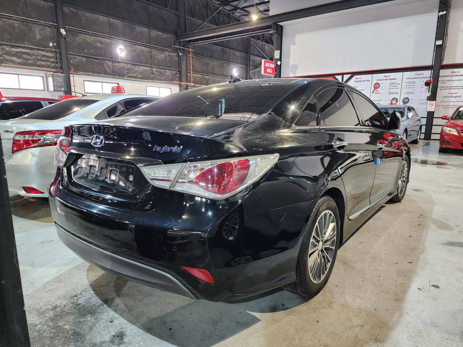 2012 HYUNDAI SONATA — 220888 KM — Lot 018100 — Al Quoz - Marhaba Auctions Used Cars - Image 6