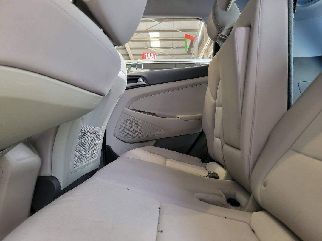 2018 HYUNDAI TUCSON — 70617 Miles — Lot 80157423 - Marhaba Auctions Used Cars - Image 9