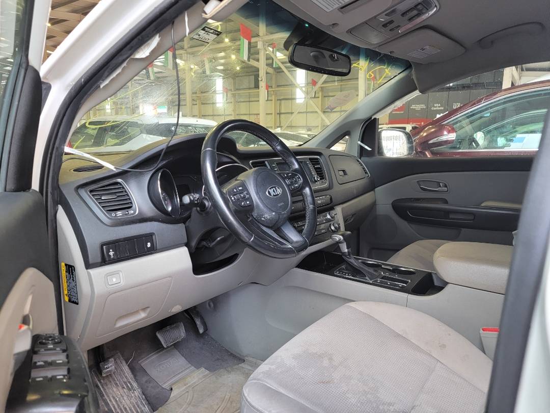 2021 KIA SEDONA — 106307 KM — Lot 676534 — Main - Marhaba Auctions Used Cars - Image 6