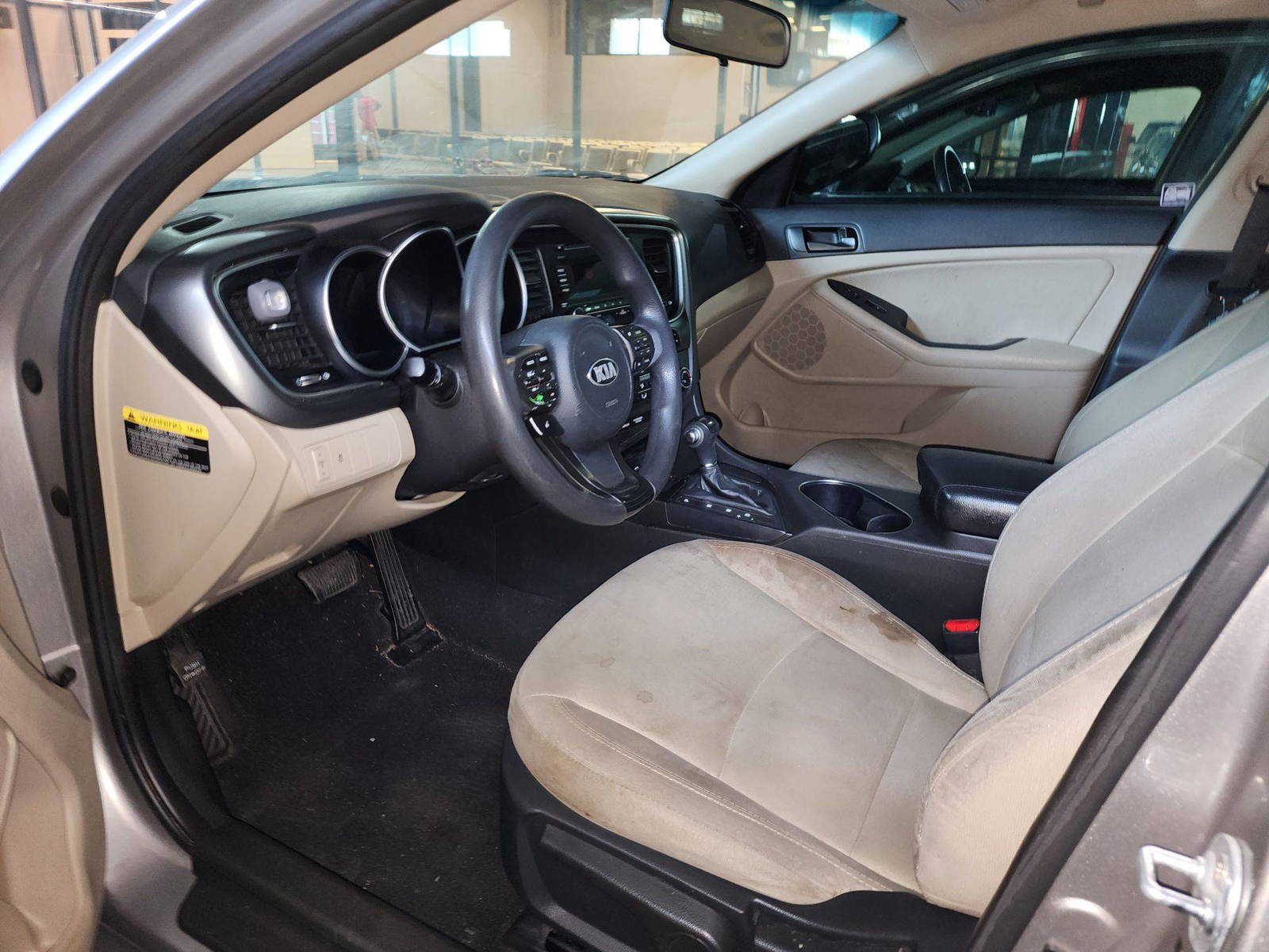 2015 KIA OPTIMA — 199915 Miles — Lot 53731614 — Al Quoz - Marhaba Auctions Used Cars - Image 7