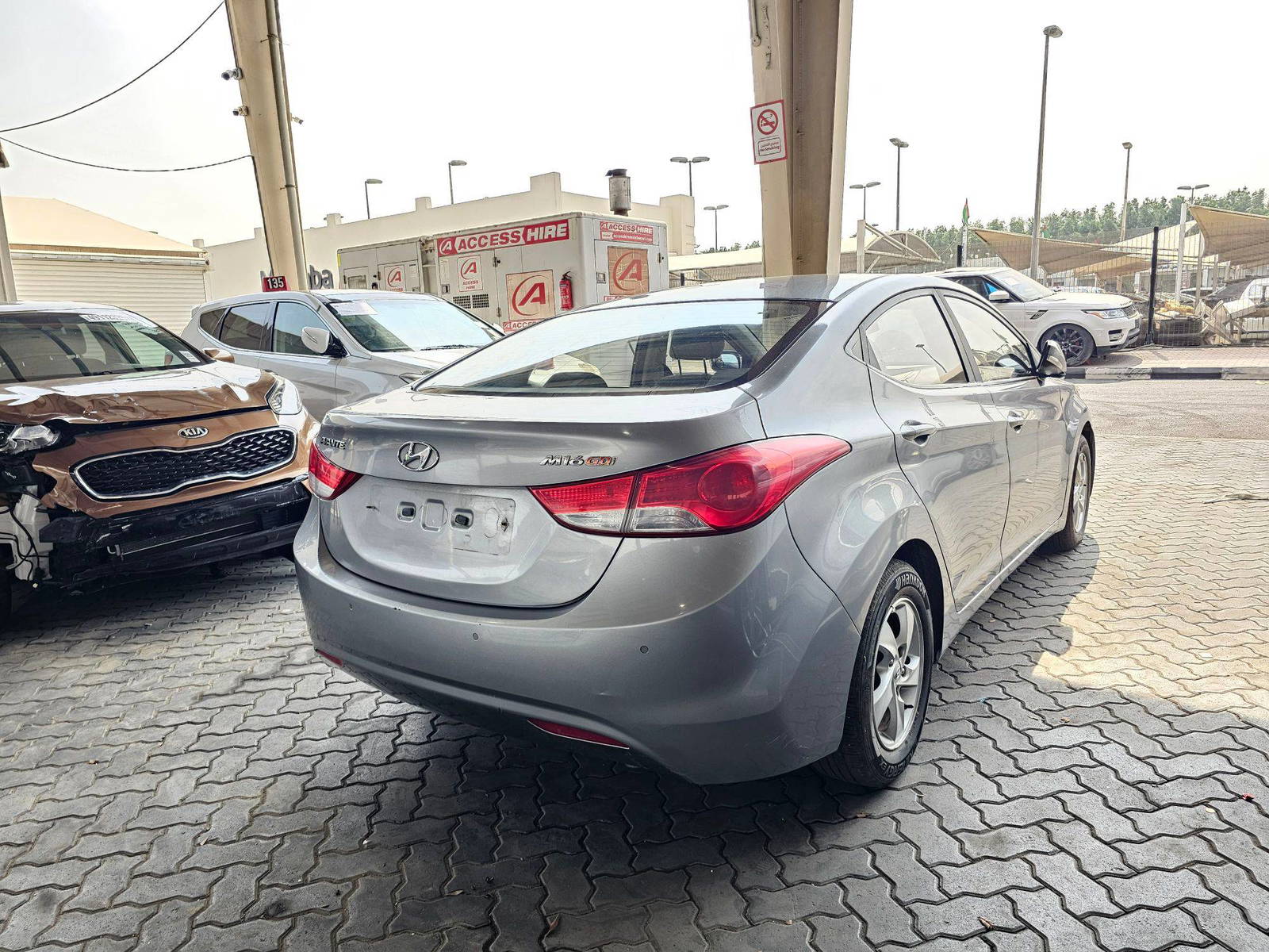 2011 HYUNDAI AVANTE — 175988 KM — Lot 145550 — Ind. 12 - Marhaba Auctions Used Cars - Image 3