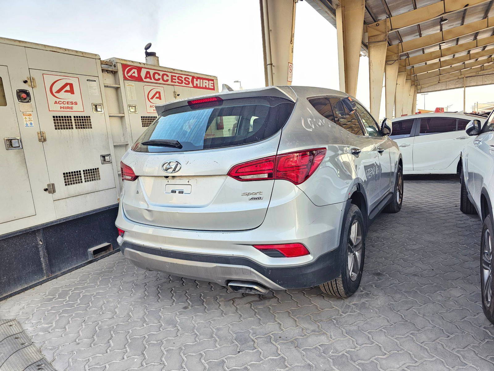 HYUNDAI SANTA FE 2017 - Marhaba Auction Used Cars - Image 3