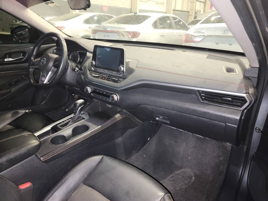 2019 NISSAN ALTIMA — 77499 Miles — Lot C121613 - Marhaba Auctions Used Cars - Image 5