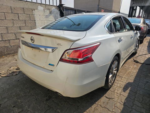2013 NISSAN ALTIMA at Marhaba Auctions