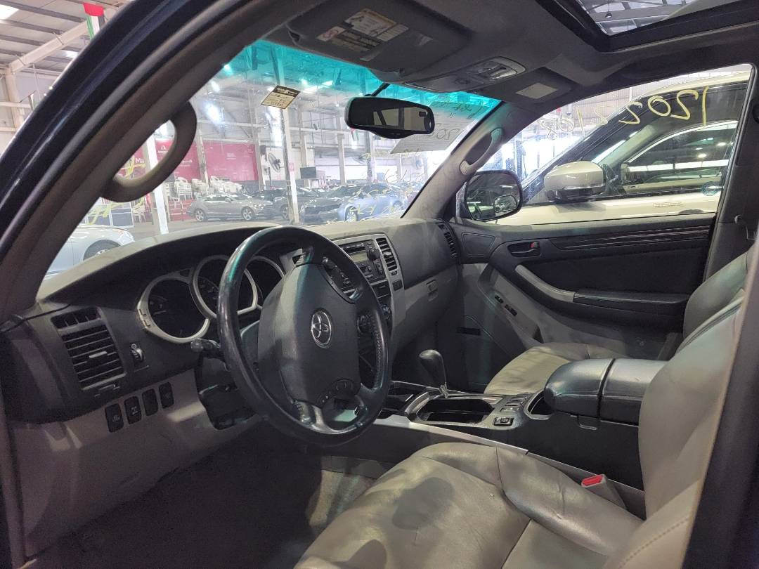 2004 TOYOTA 4RUNNER — 323838 KM — Lot 48021231 — Main - Marhaba Auctions Used Cars - Image 6