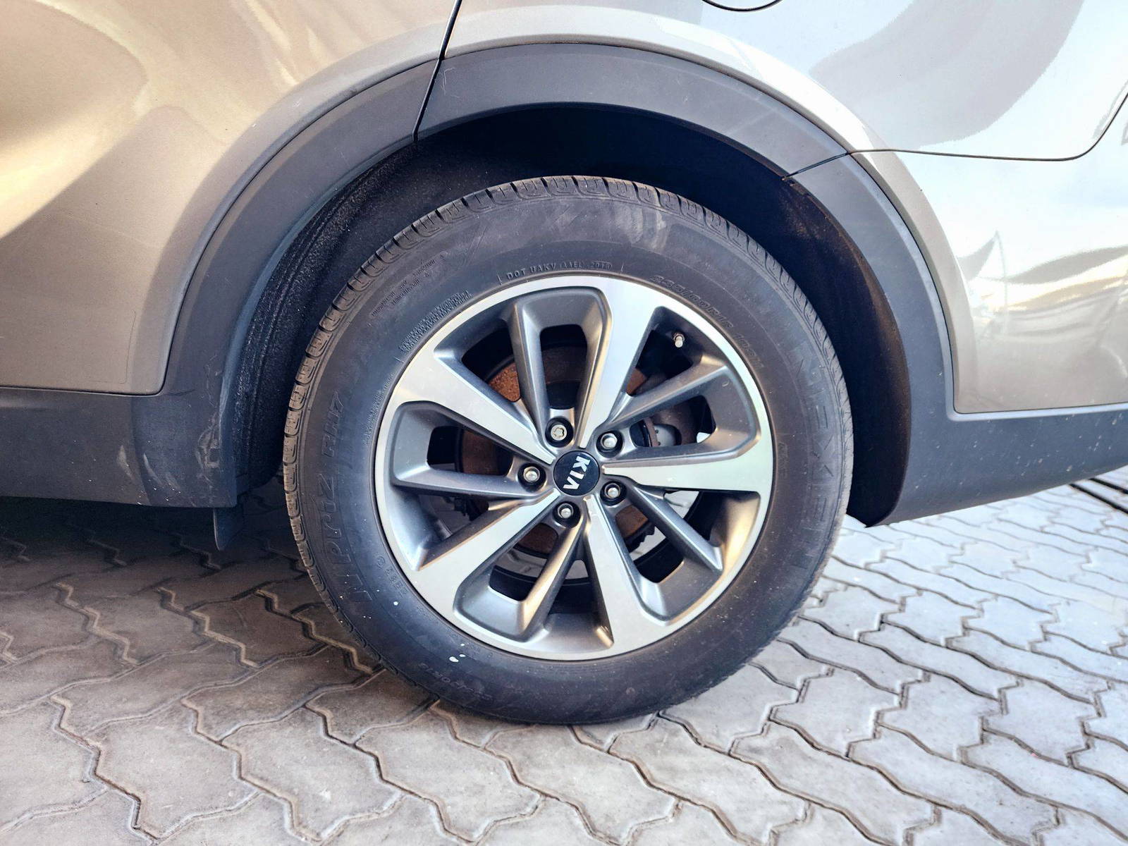 2019 KIA SORENTO — 51004 Miles — Lot 4KG524645 — Souq - Marhaba Auctions Used Cars - Image 10