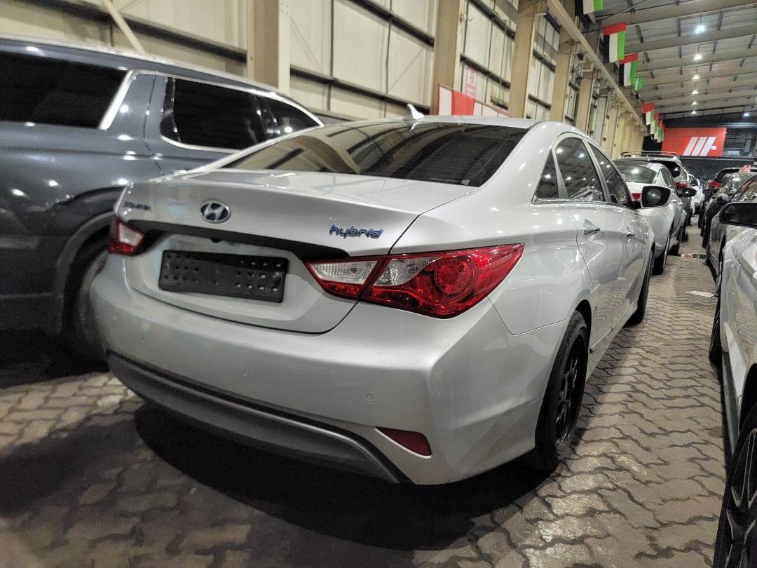 2012 HYUNDAI SONATA — 206679 KM — Lot 013757 — Main - Marhaba Auctions Used Cars - Image 3