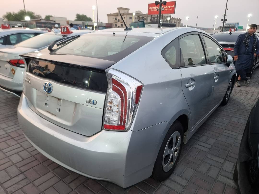 2013 TOYOTA PRIUS — 156958 Miles — Lot 214587 — Ind. 12 - Marhaba Auctions Used Cars - Image 5