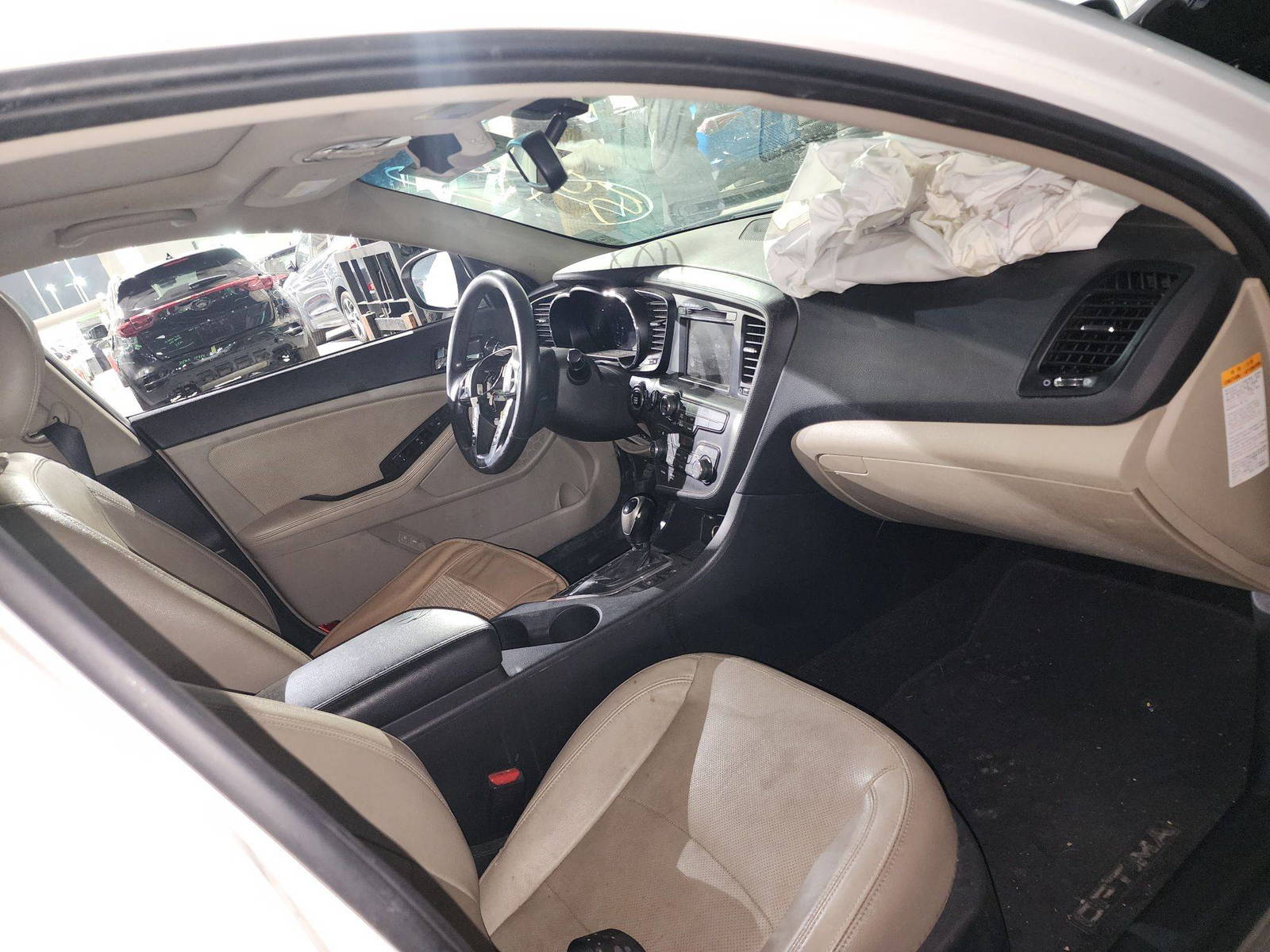 2013 KIA OPTIMA — 171720 Miles — Lot 58108 — Souq - Marhaba Auctions Used Cars - Image 9